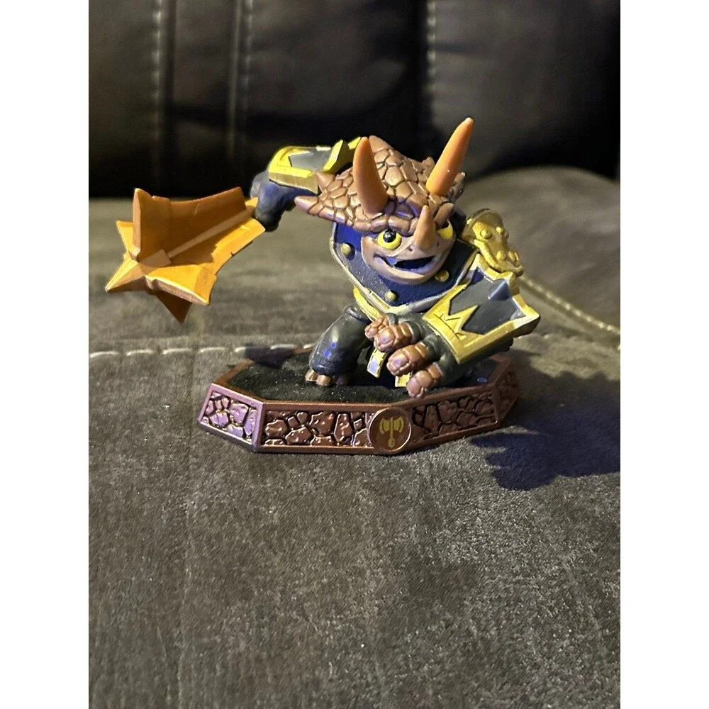 Skylanders master tri tip